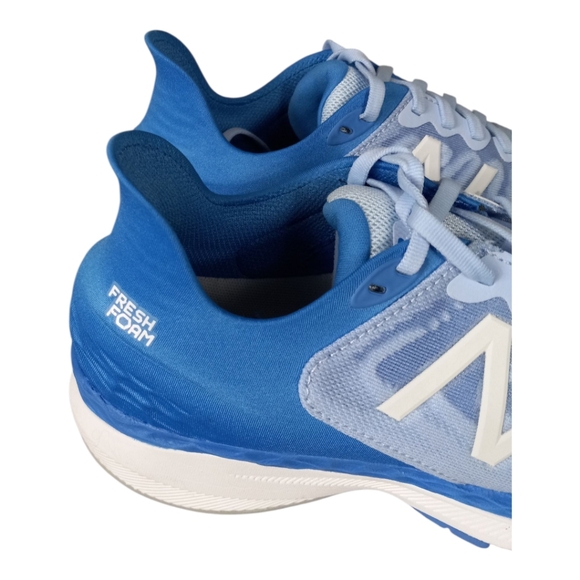 New Balance Women's Blue Running Shoes Size 9.5 - Picture 4 of 7